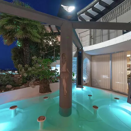 Kieta Villa